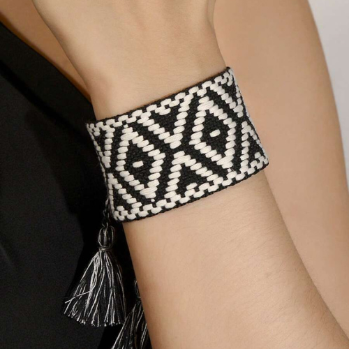 Brazalete negro3